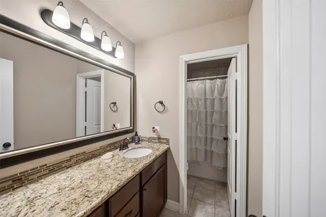 10744 S Lake Mist Lane Willis TX 77318