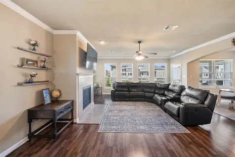 10744 S Lake Mist Lane Willis TX 77318