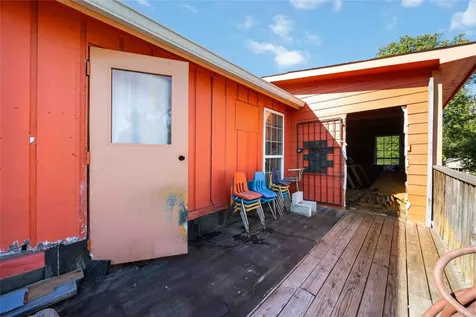 5208 Noble Street Houston TX 77020