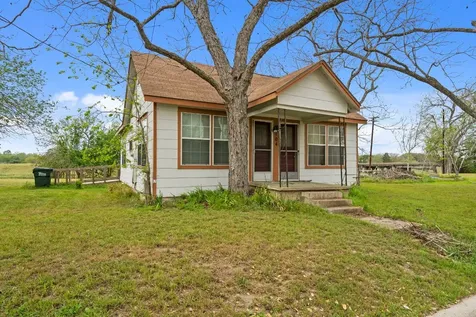 104 Kessler Street Hallettsville TX 77964