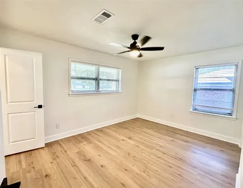 4505 W 43rd Street Houston TX 77092