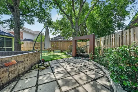 25 Glen Loch Court Sugar Land TX 77479