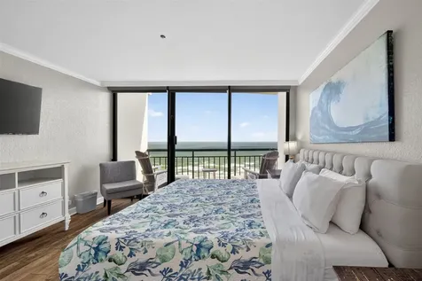 5220 Seawall Boulevard 1536/37 Galveston TX 77551