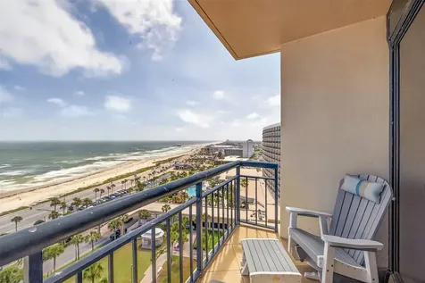 5220 Seawall Boulevard 1536/37 Galveston TX 77551