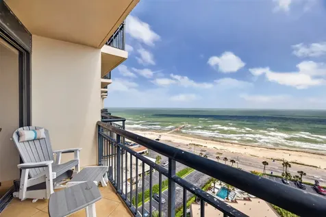5220 Seawall Boulevard 1536/37 Galveston TX 77551