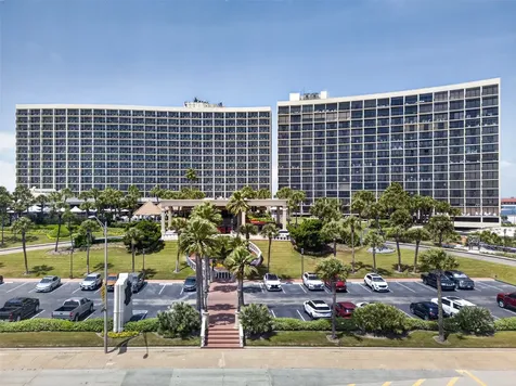 5220 Seawall Boulevard 1536/37 Galveston TX 77551