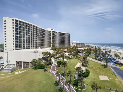 5220 Seawall Boulevard 1536/37 Galveston TX 77551