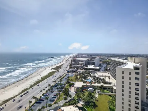 5220 Seawall Boulevard 1536/37 Galveston TX 77551