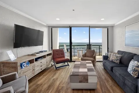 5220 Seawall Boulevard 1536/37 Galveston TX 77551