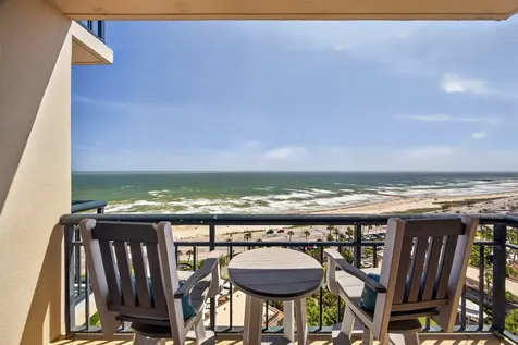 5220 Seawall Boulevard 1536/37 Galveston TX 77551