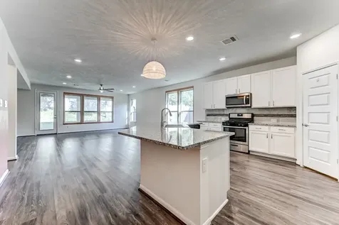 2103 Parnevik Place Conroe TX 77304