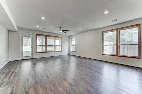 2103 Parnevik Place Conroe TX 77304