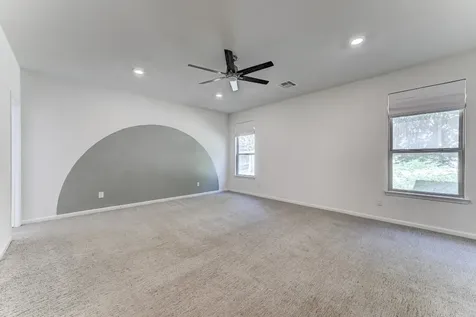 2103 Parnevik Place Conroe TX 77304