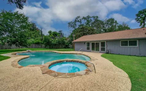 10415 Westray Street Houston TX 77043