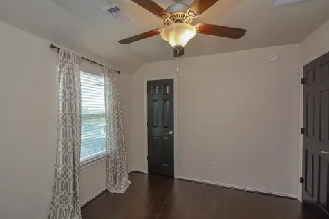 6490 Calgary Woods Lane Katy TX 77494