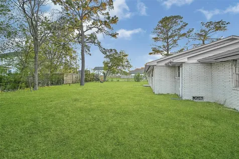 7954 Booker Street Houston TX 77028