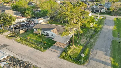 7954 Booker Street Houston TX 77028