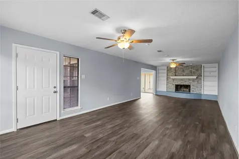 1421 16th Avenue N Texas City TX 77590