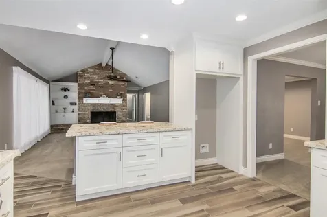 2904 Frostwood Circle Dickinson TX 77539