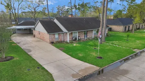 2904 Frostwood Circle Dickinson TX 77539