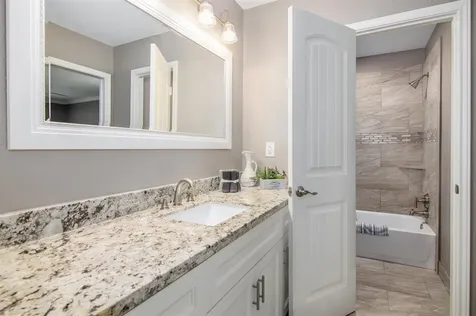 2904 Frostwood Circle Dickinson TX 77539