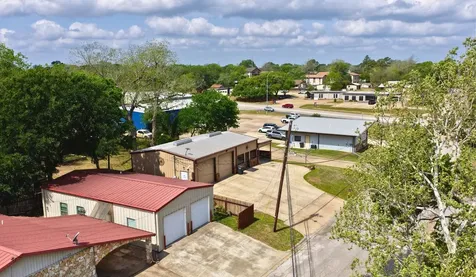 405 N Johnston Street Caldwell TX 77836