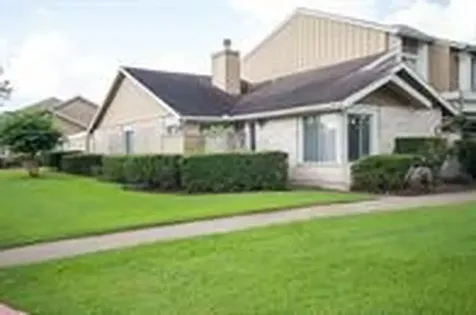 12133 Bob White Drive Houston TX 77035