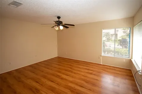 12133 Bob White Drive Houston TX 77035