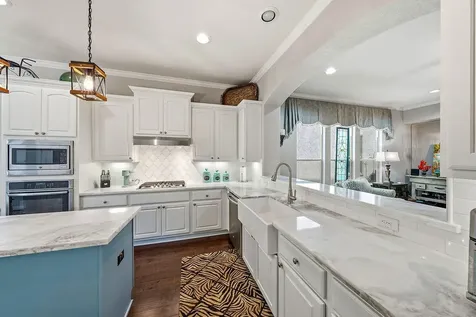2813 Shadow Woods Court Houston TX 77043
