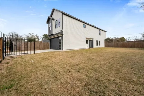 1113 Danube Street Houston TX 77051