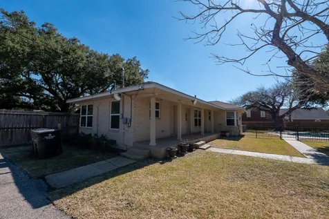 1921 East Avenue Katy TX 77493