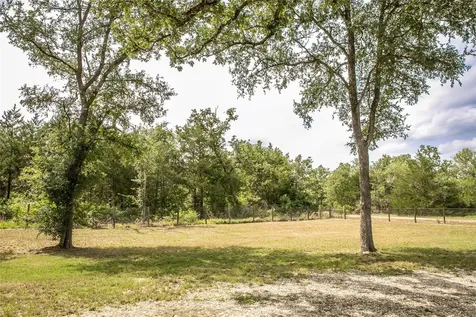 240 Cranberry Road Somerville TX 77879