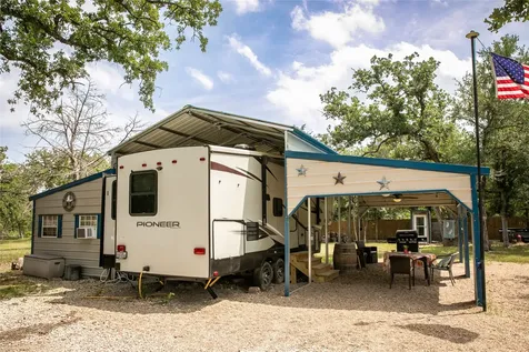 240 Cranberry Road Somerville TX 77879