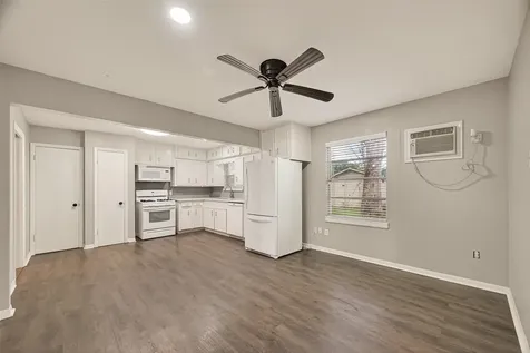 514 Evonne Street Houston TX 77017