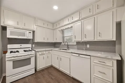 514 Evonne Street Houston TX 77017