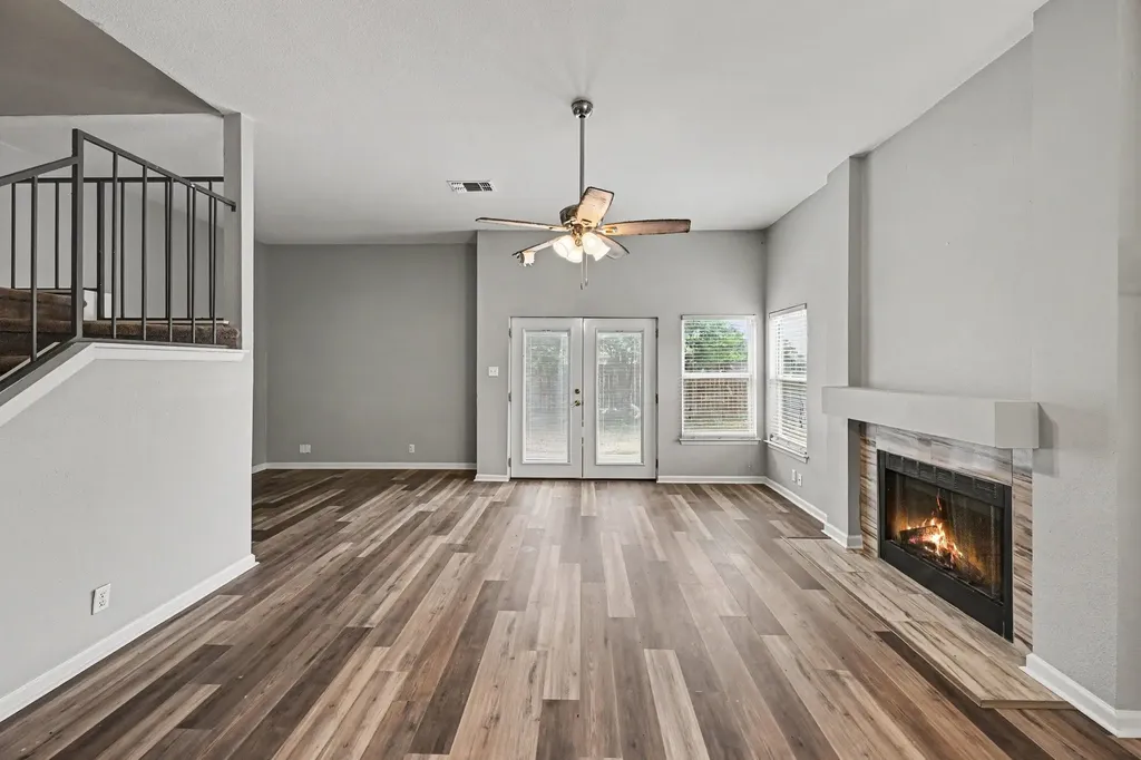 8404 Forest Ridge Drive San Antonio TX 78239