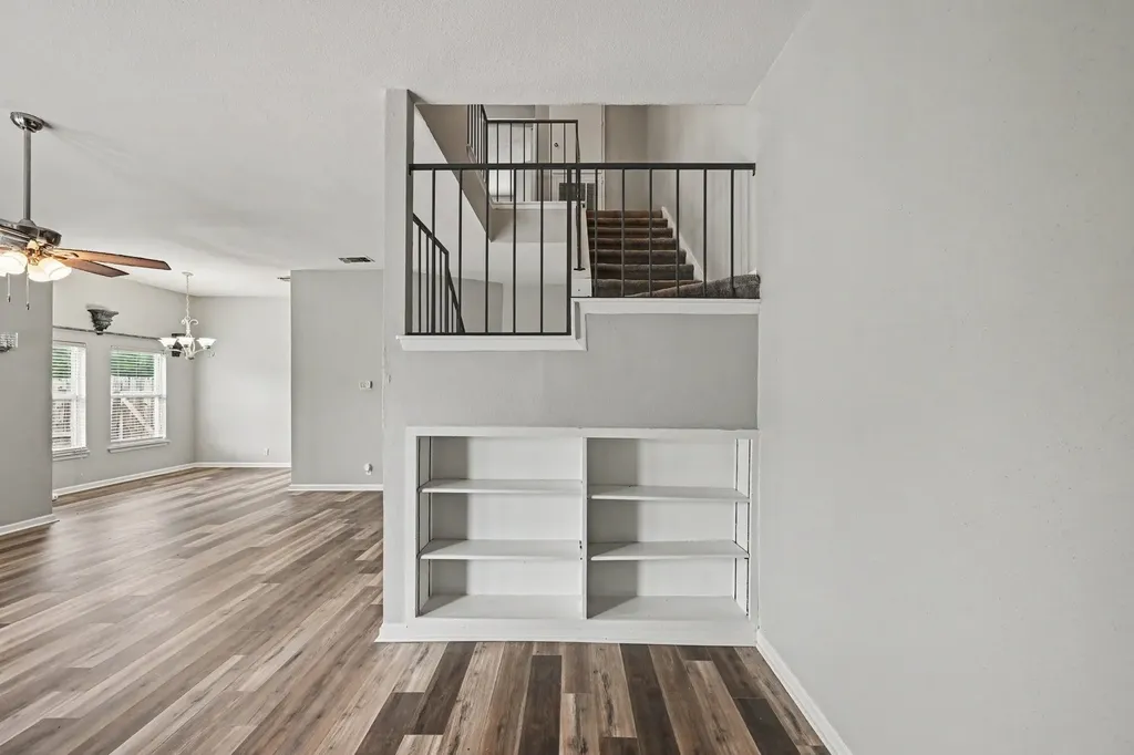 8404 Forest Ridge Drive San Antonio TX 78239
