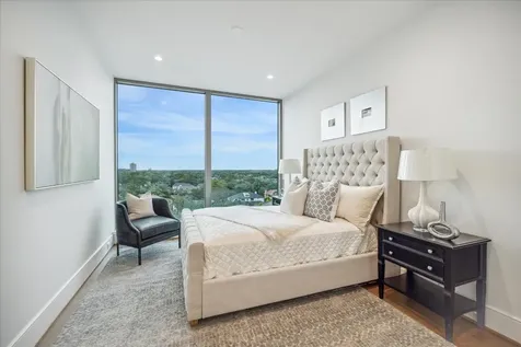 5656 San Felipe Street 506 Houston TX 77056