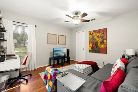 16513 Cornwall Street Jersey Village TX 77040