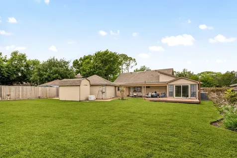 16513 Cornwall Street Jersey Village TX 77040
