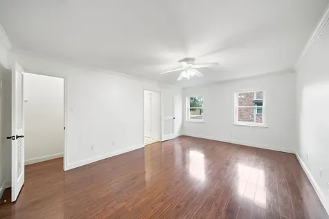 6434 Burgoyne Road 109 Houston TX 77057