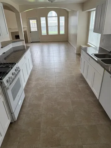 2226 Dawn Shadow Way Fresno TX 77545