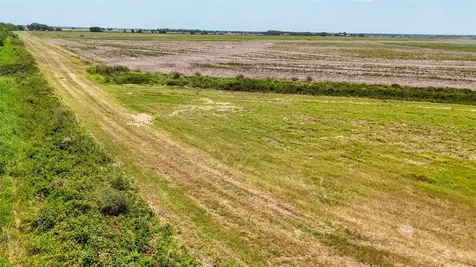 1113 County Road 395 Louise TX 77455