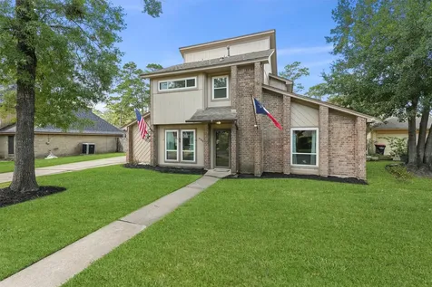 4704 Gulfway Drive Baytown TX 77521