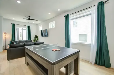 2809 Anita Street Houston TX 77004