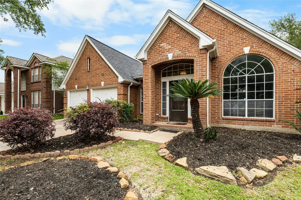 14023 Grand Heights Court Houston TX 77062