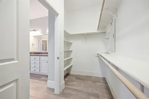 5121 Allen Cay Drive Texas City TX 77590