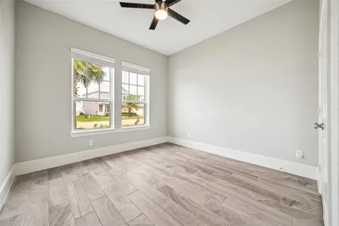 5121 Allen Cay Drive Texas City TX 77590
