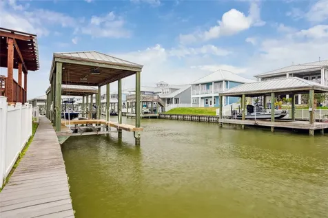 5121 Allen Cay Drive Texas City TX 77590