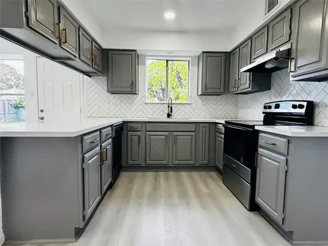 16246 Los Altos Drive Houston TX 77083
